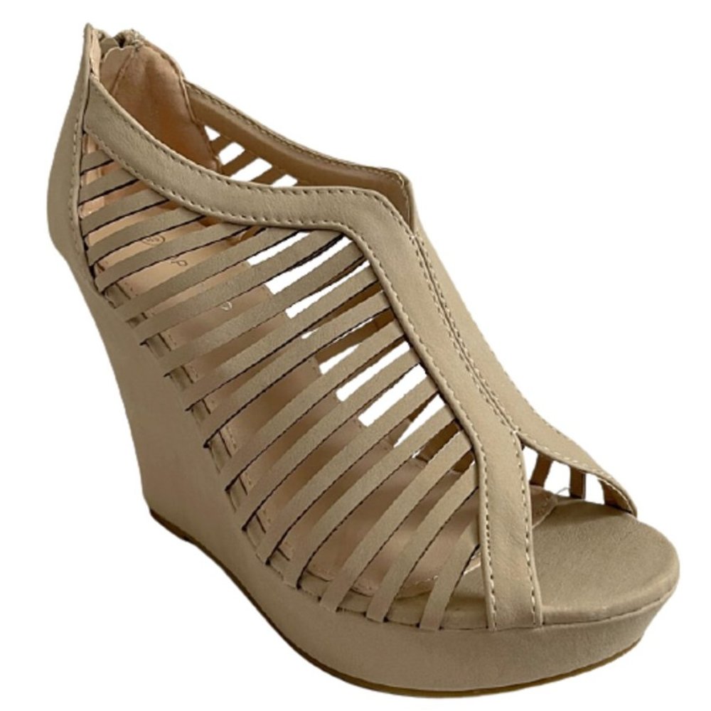Top Moda Bird Gage Gladiator Wedge Heel Sandals
